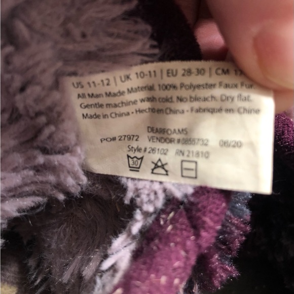 Dearfoams Girl's Pile Bootie Slippers with Memory Foam, size 11-12 - Picture 10 of 11